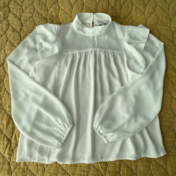 Wayf White Blouse - Picture 5 of 11